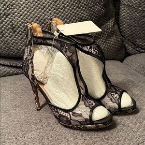 Elegant Black Lace Peep-Toe Heels